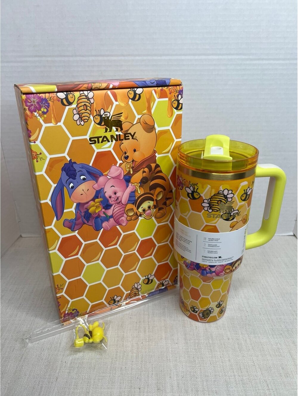 Stanley Winnie the Pooh Honeycomb 40 oz Tumbler with Straw